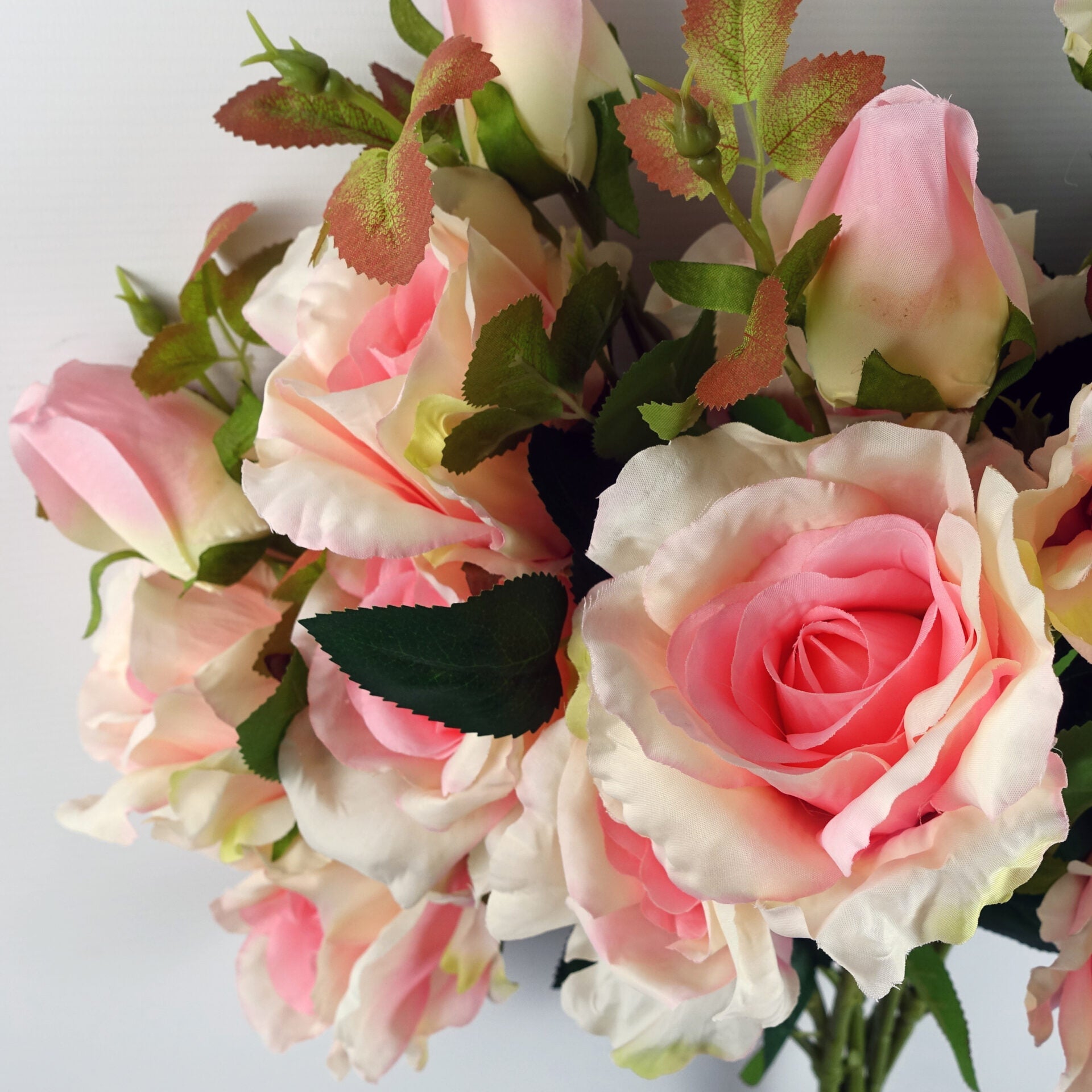 Realistic Artificial Rose Flower Stems